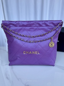 Chanel Handbags 992